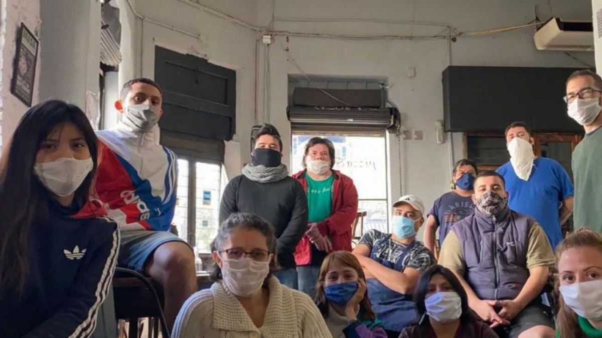 Intentaron vaciar una pizzería y ahora está en proceso de recuperación
