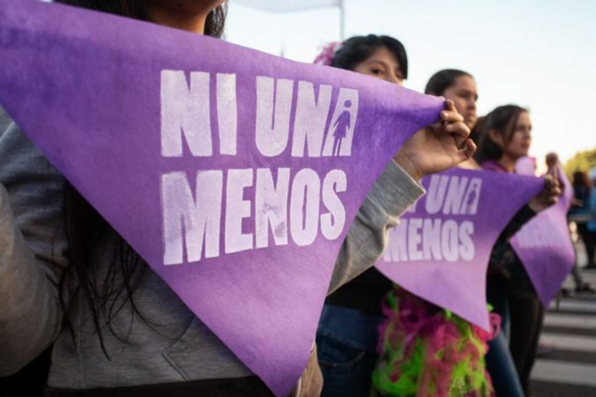 (LatFem)