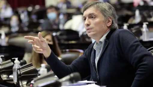 Máximo pidió adelantar los aumentos pautados para el Salario Mínimo
