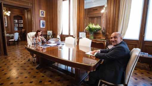 Manzur presenta informe al Senado: economía, ambiente, vivienda y producción