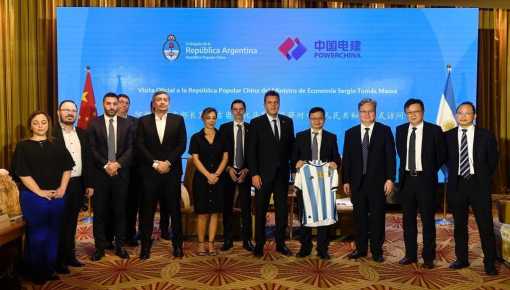 Massa acordó con firmas chinas desembolsos por casi US$ 1000 millones