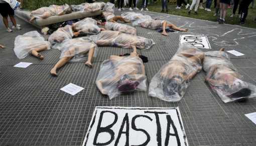 Femicidios 2025: 262 víctimas fatales y 260 chicos quedaron huérfanos