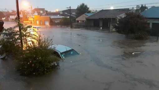 Temporal e inundación en Bahía Blanca: debió evacuarse todo un hospital
