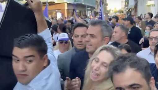 Agresión a periodistas en Corrientes: denuncian a la custodia de Karina Milei