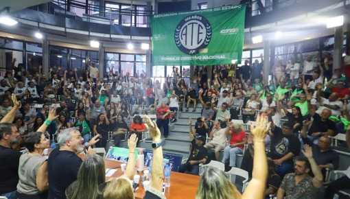 Contra la CGT: ATE llamó a los trabajadores a &ldquo;parar igual&rdquo; el miércoles contra la reforma laboral