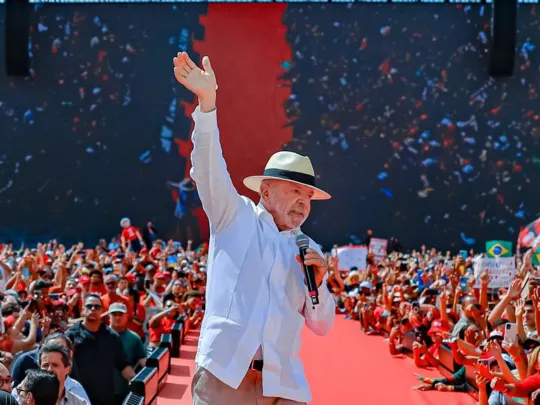 Lula busca aprobar la reducción de la jornada laboral antes de las elecciones
